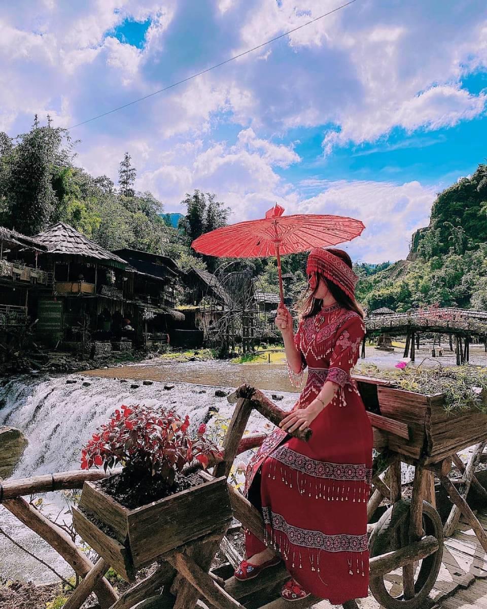 HÀ NỘI - SAPA - SIN SUỐI HỒ - ĐỘNG PUSAMCAP - LAI CHÂU